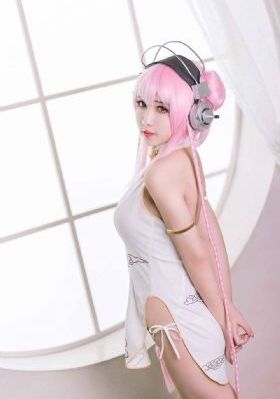 我的朋友他的妻子在线观看
