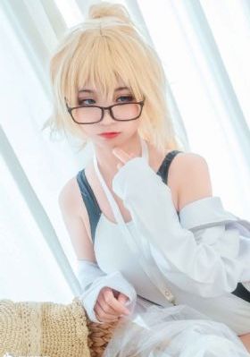 路边新娘