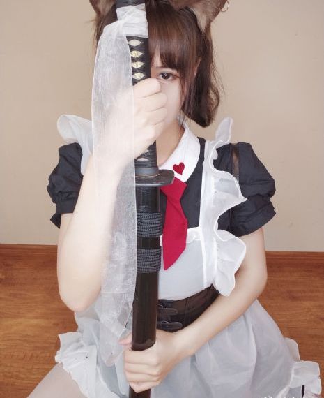 方子传未删减咬奶片段