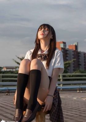 《高压监狱2》