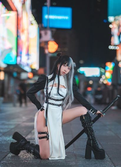 伊人影视在线